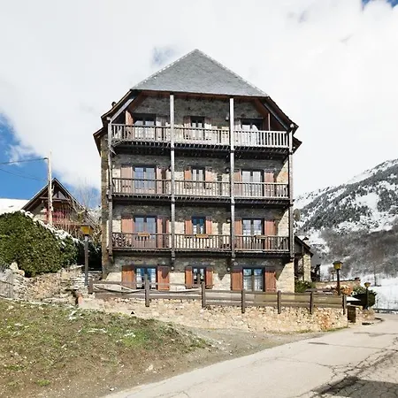 Vista -baqueira- Val D'aran Apartment